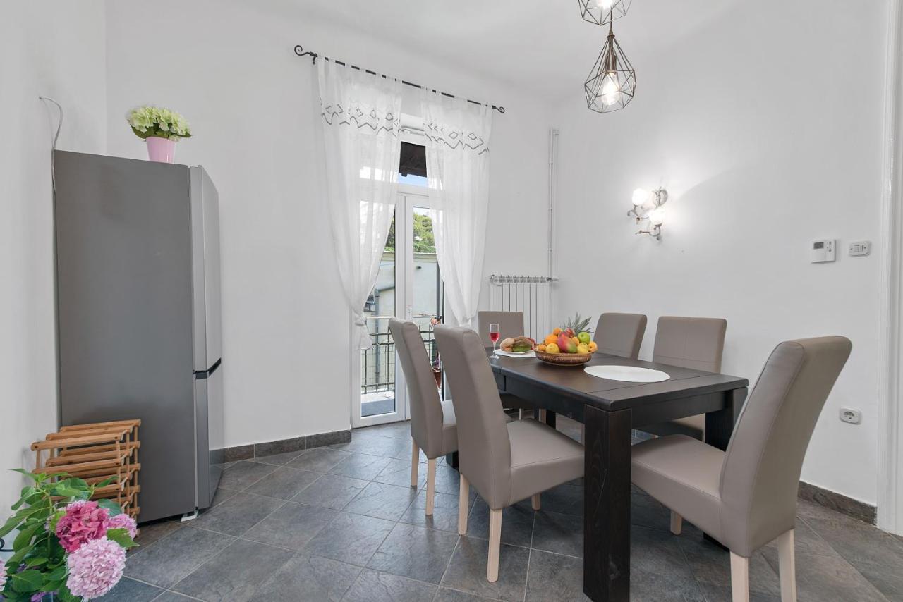 The Grand Mansion Residence On La Guardia Rijeka Exterior foto